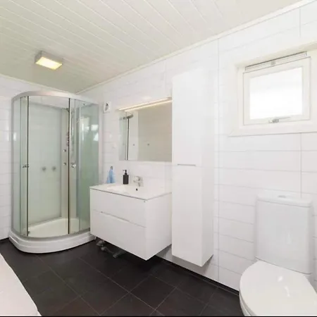 Ovre Stedjeveg 32 4* Sogndal